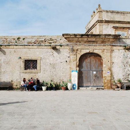 Hotel Casa Maritri Locazione Turistica Marzamemi Exterior foto
